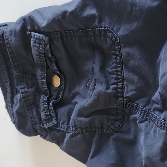 Ladies Bermuds shorts - Picture 6 of 8